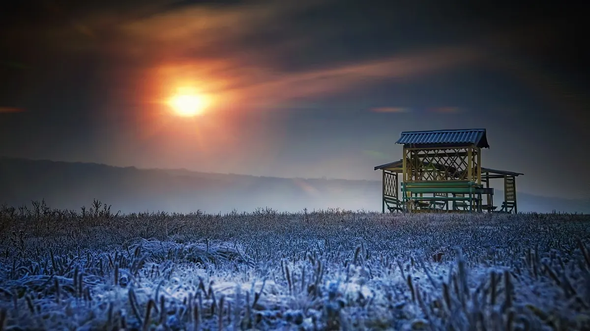 Sunset vs Blue Hour: Which Twilight Phase Suits Your Shot?